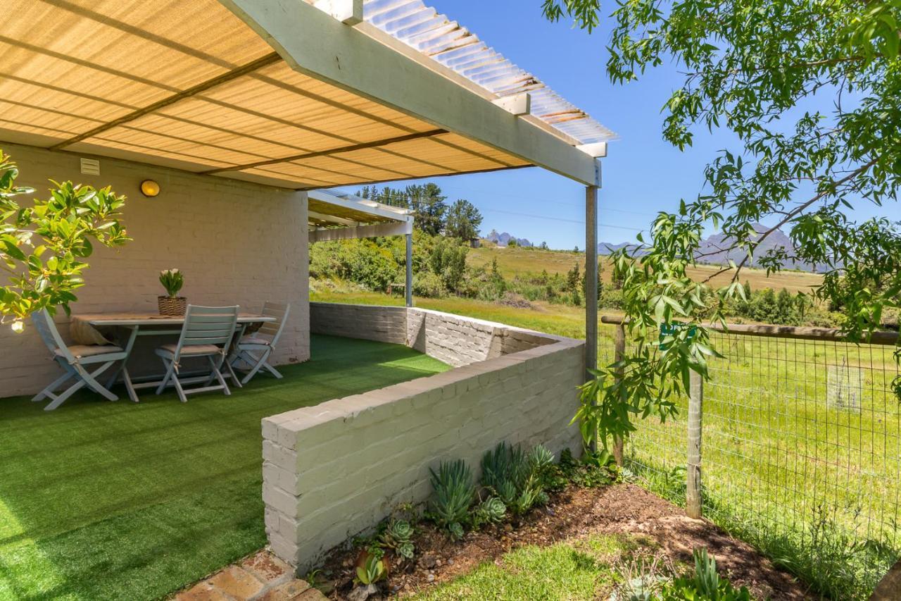 Wildlife Retreat On A Wine-Farm Villa Stellenbosch Exterior foto